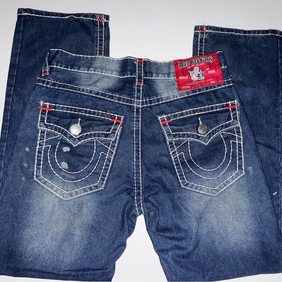 True Religion Relaxed Fit Jeans in Dark Blue - Picture 5 of 5